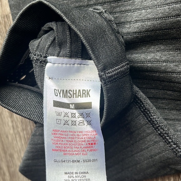 Gymshark 24” Seamless Leggings Gray - Size M - Picture 5 of 7